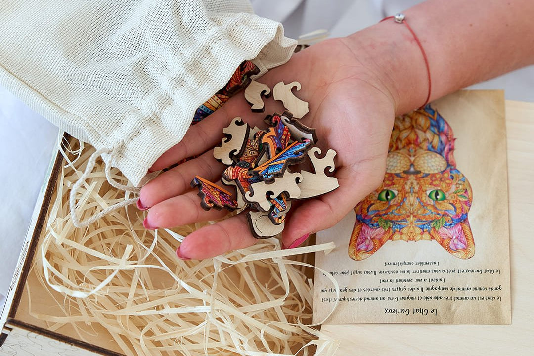 How to glue a wooden puzzle and mount it on a board