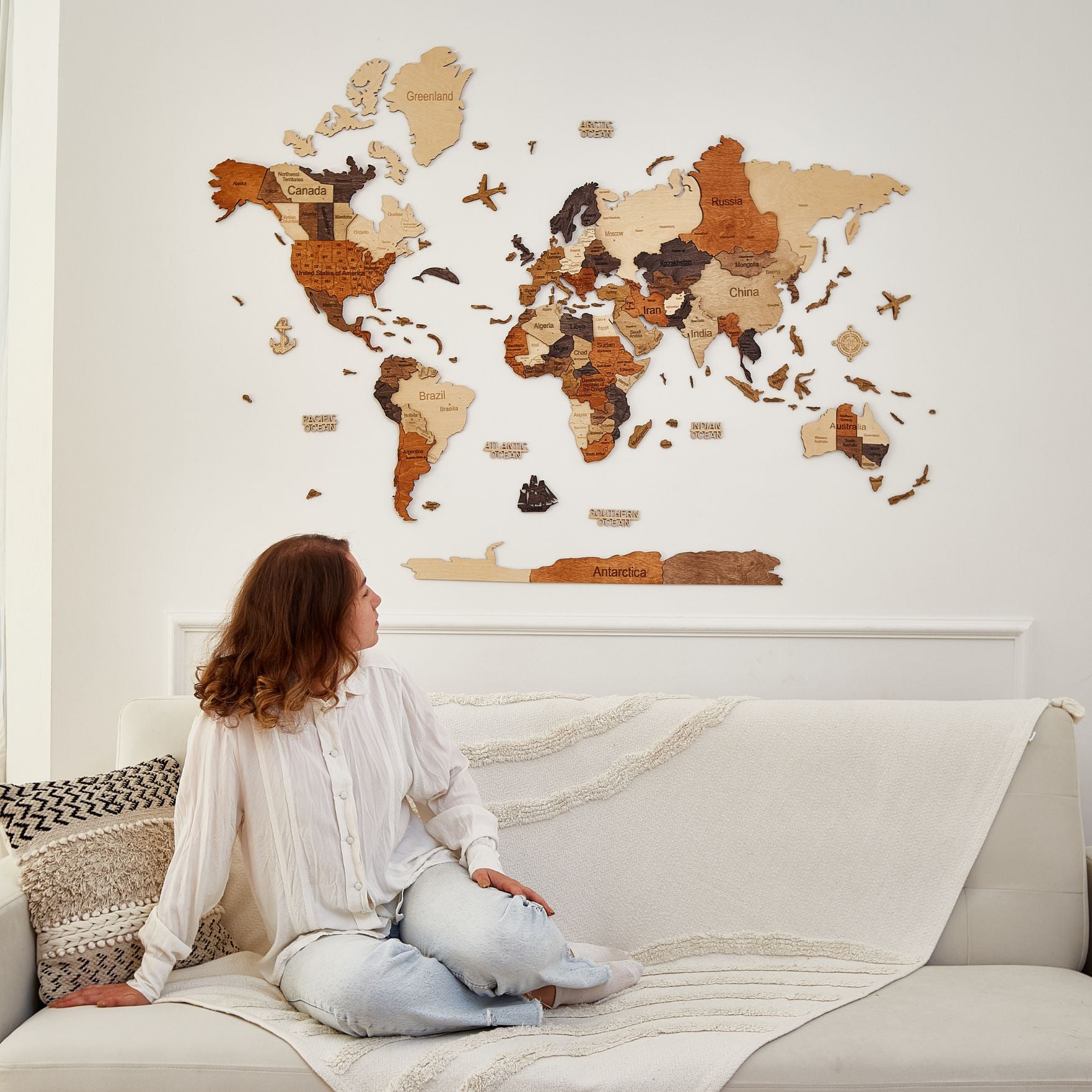3D wooden world map Multicolor