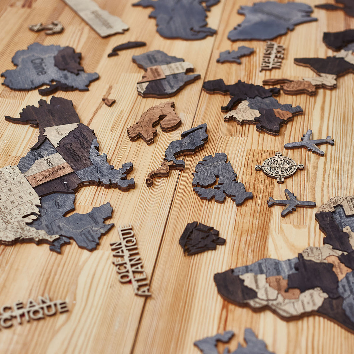 3D Wooden World Map Graphite