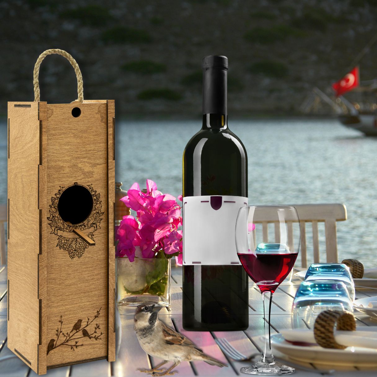 Nichoir" wine box with rope