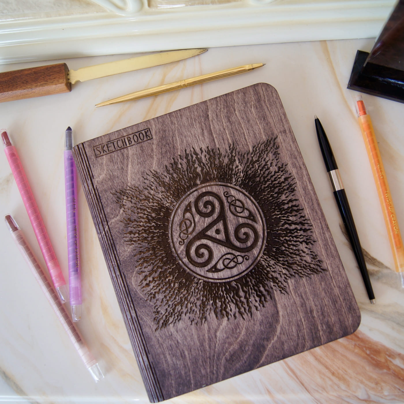 Sketchbook Triskel