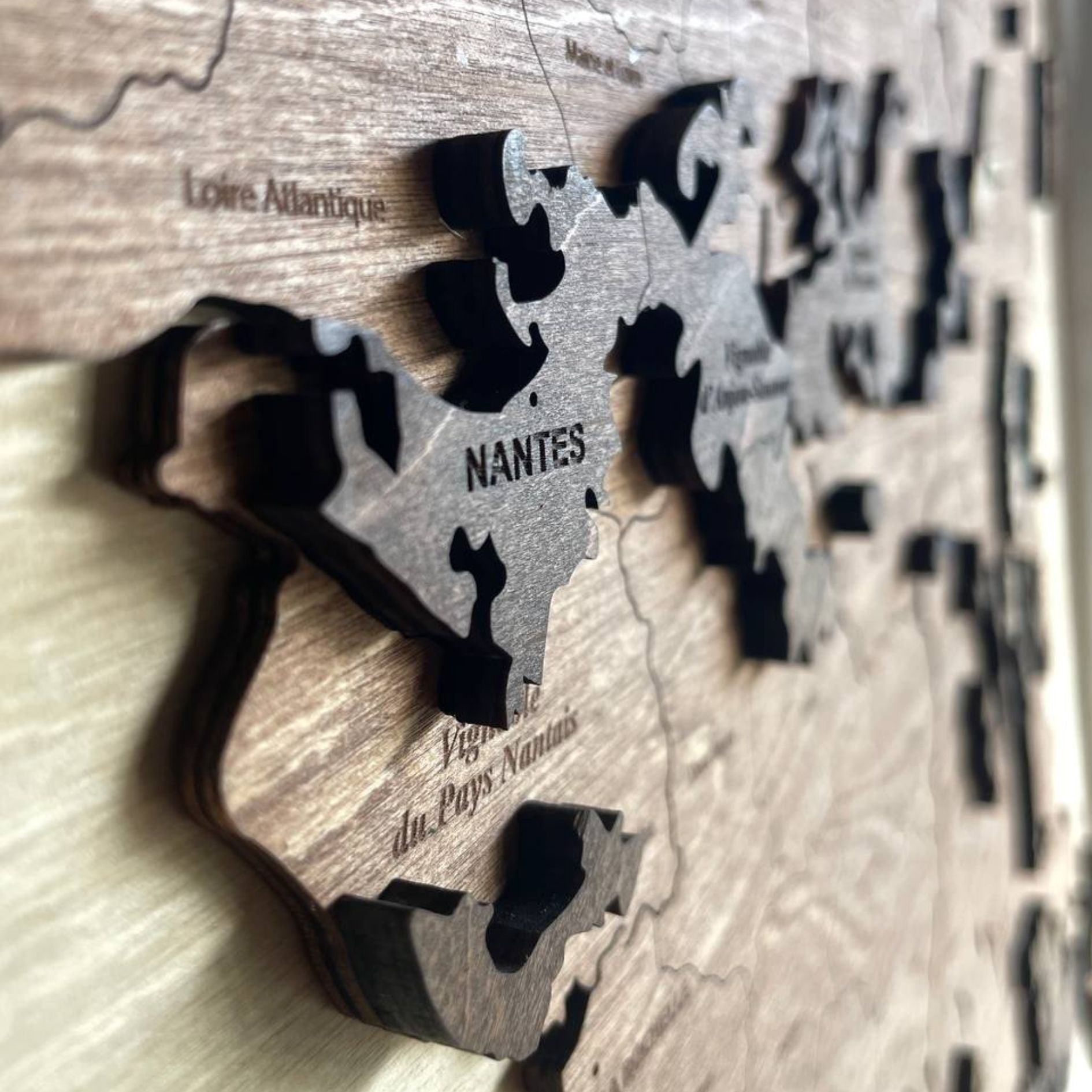 Wooden wine map of France ( 58*58 cm)