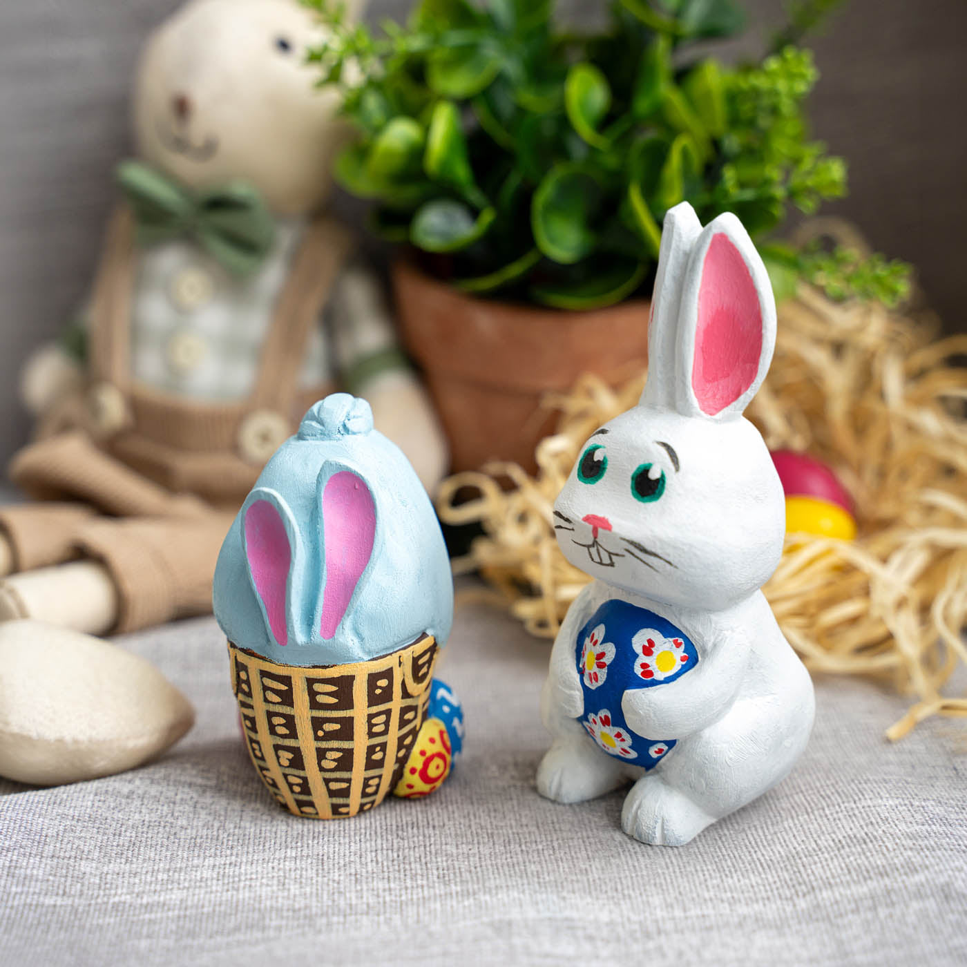 Hoppy Bunnies Wood Carving Kit with Paints