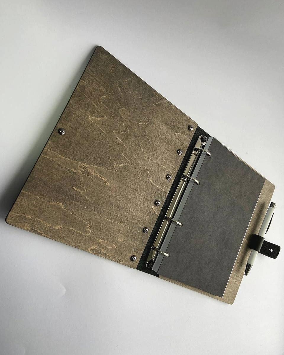 Leather-bound wooden notebook Cat