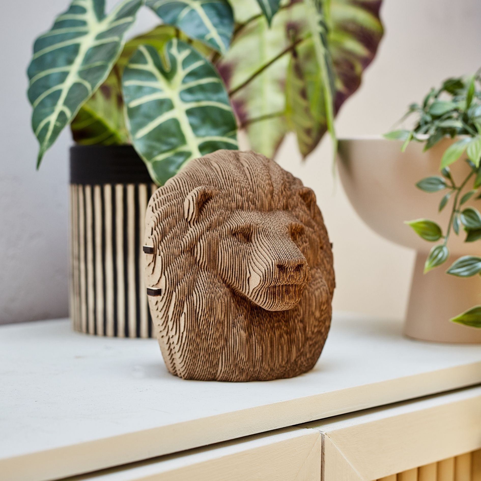 Lion 3D cardboard puzzle-sculpture