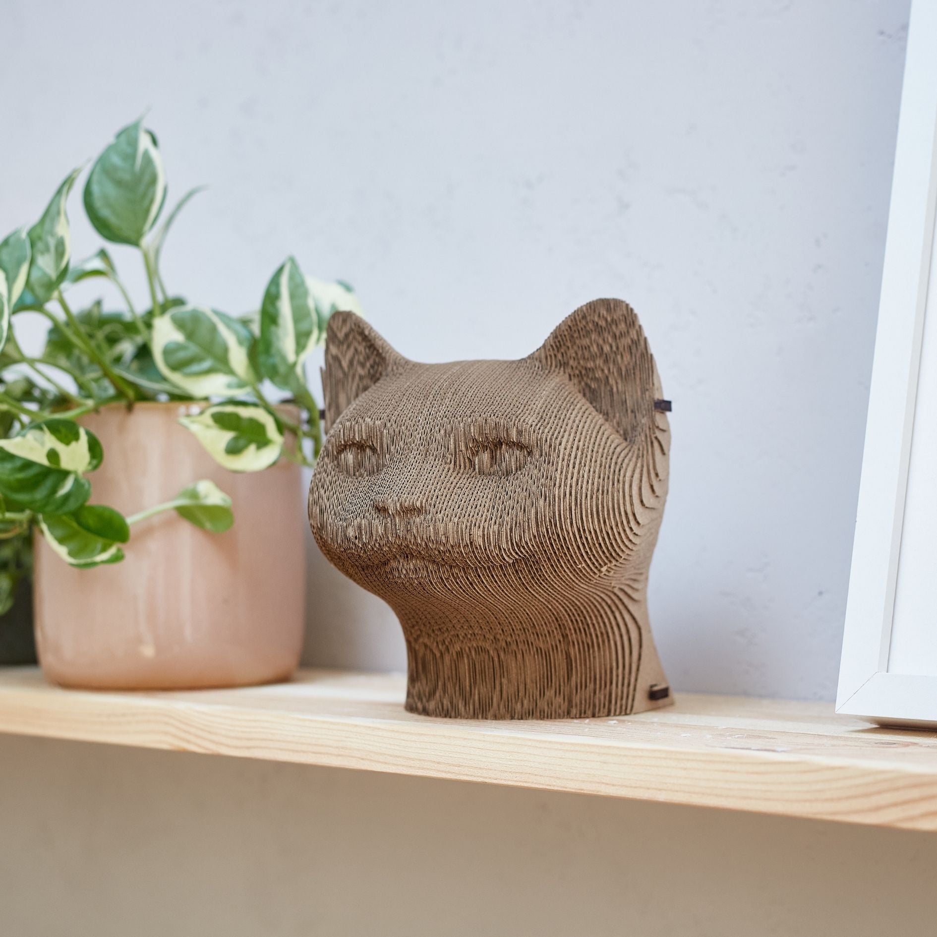 3D cardboard puzzle-sculpture Cat