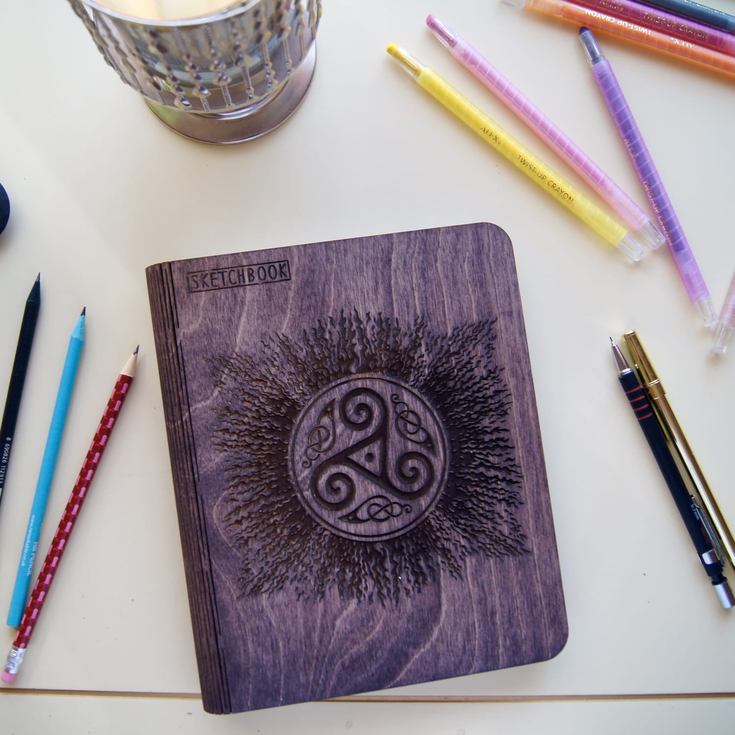 Sketchbook Triskel
