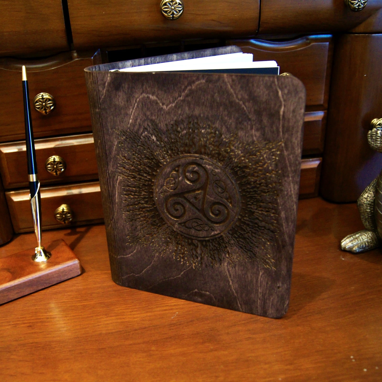 Wooden notebook Triskel