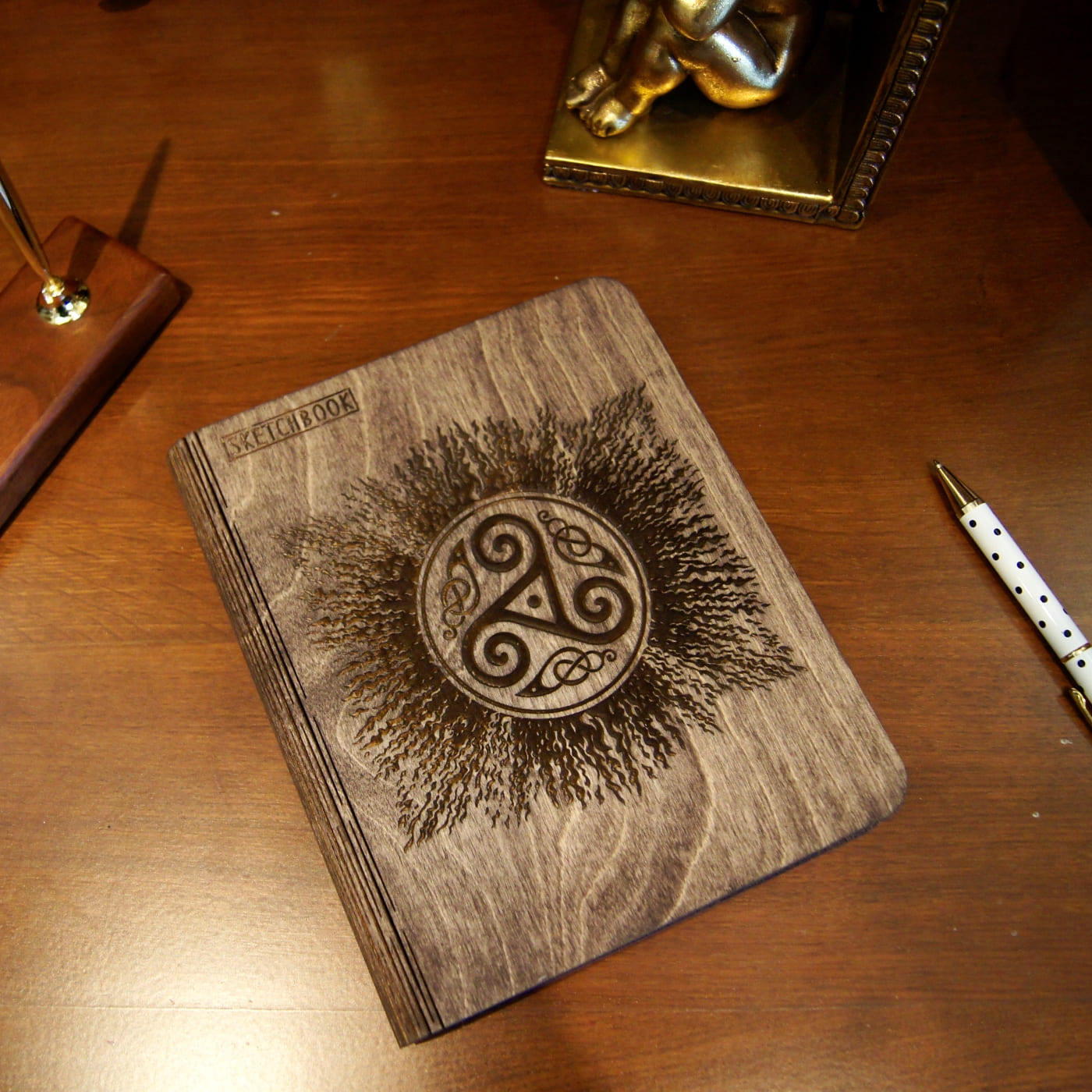 Sketchbook Triskel