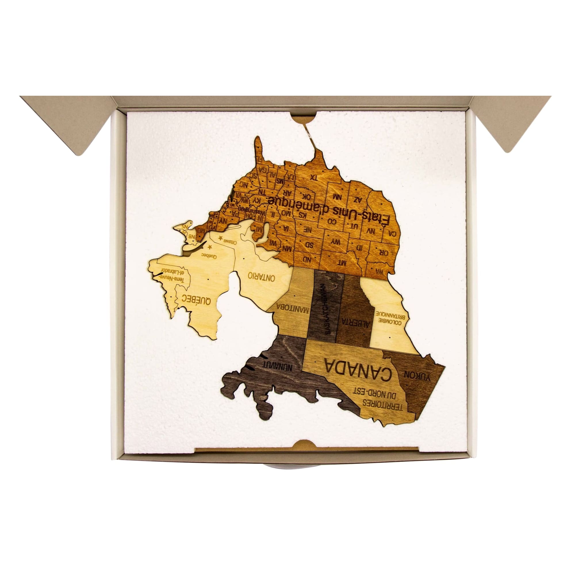 3D wooden world map Multicolor