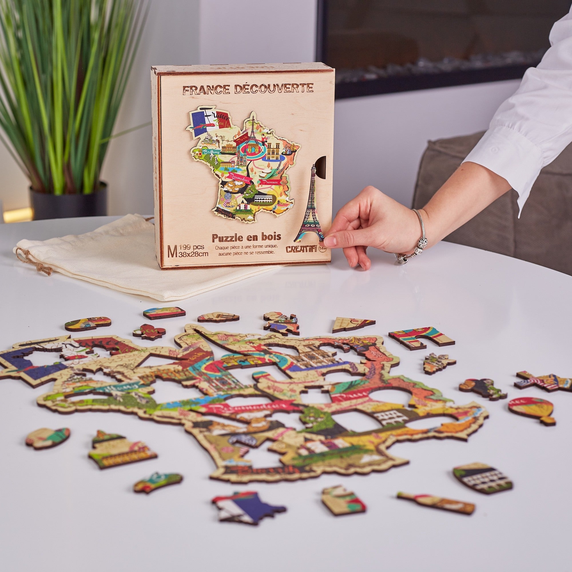 France Discovery Wooden Puzzle