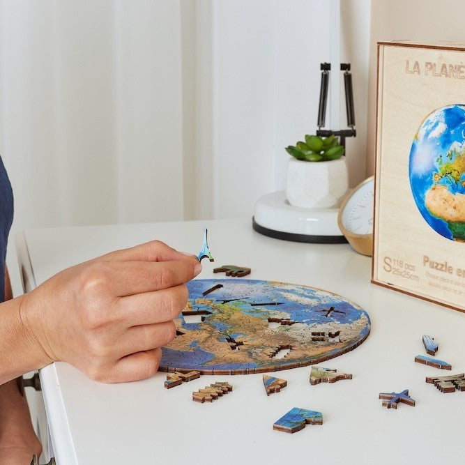 Planet Terra Wooden Puzzle