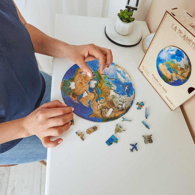Planet Terra Wooden Puzzle