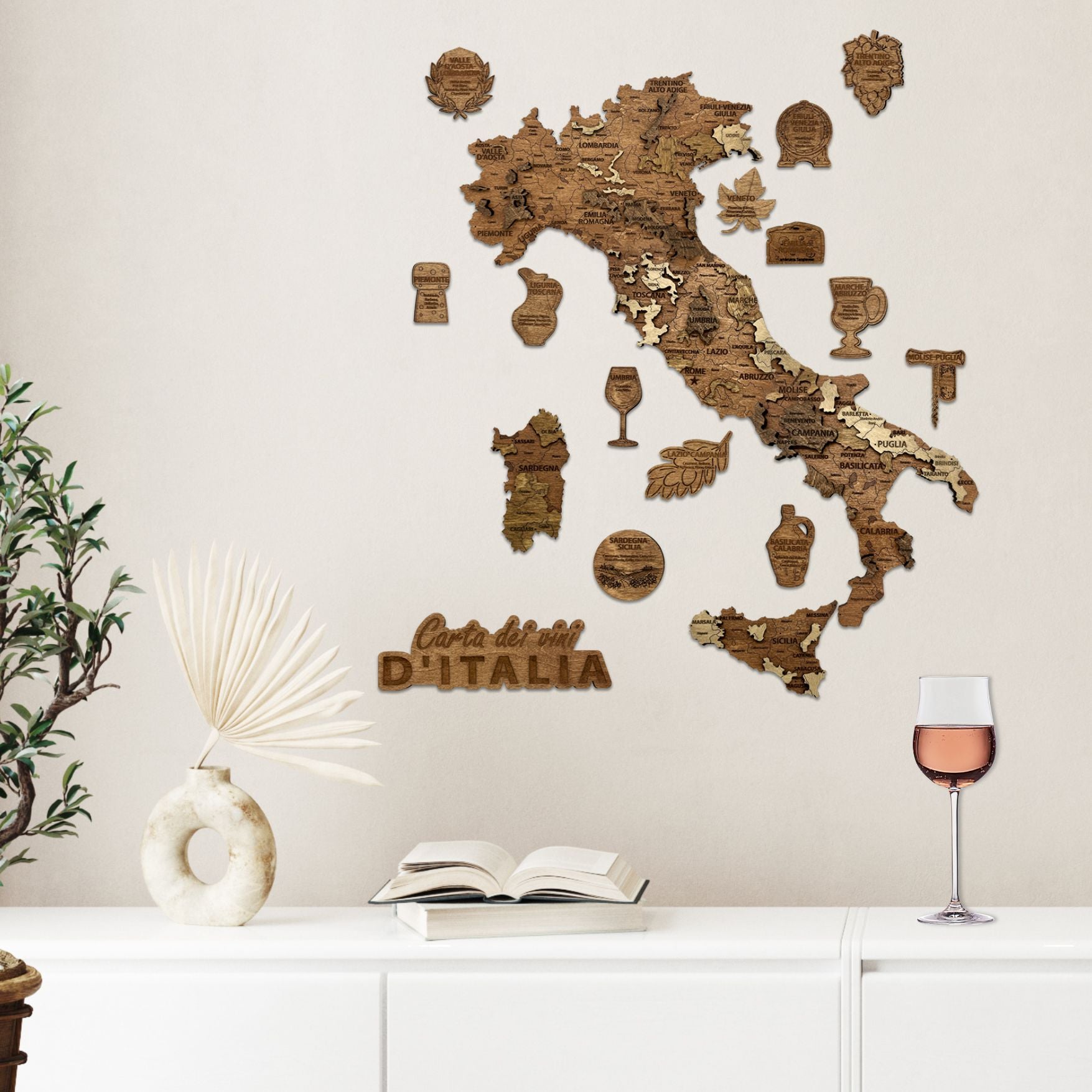 Carte des vins d’Italie en bois (55 × 60 cm)