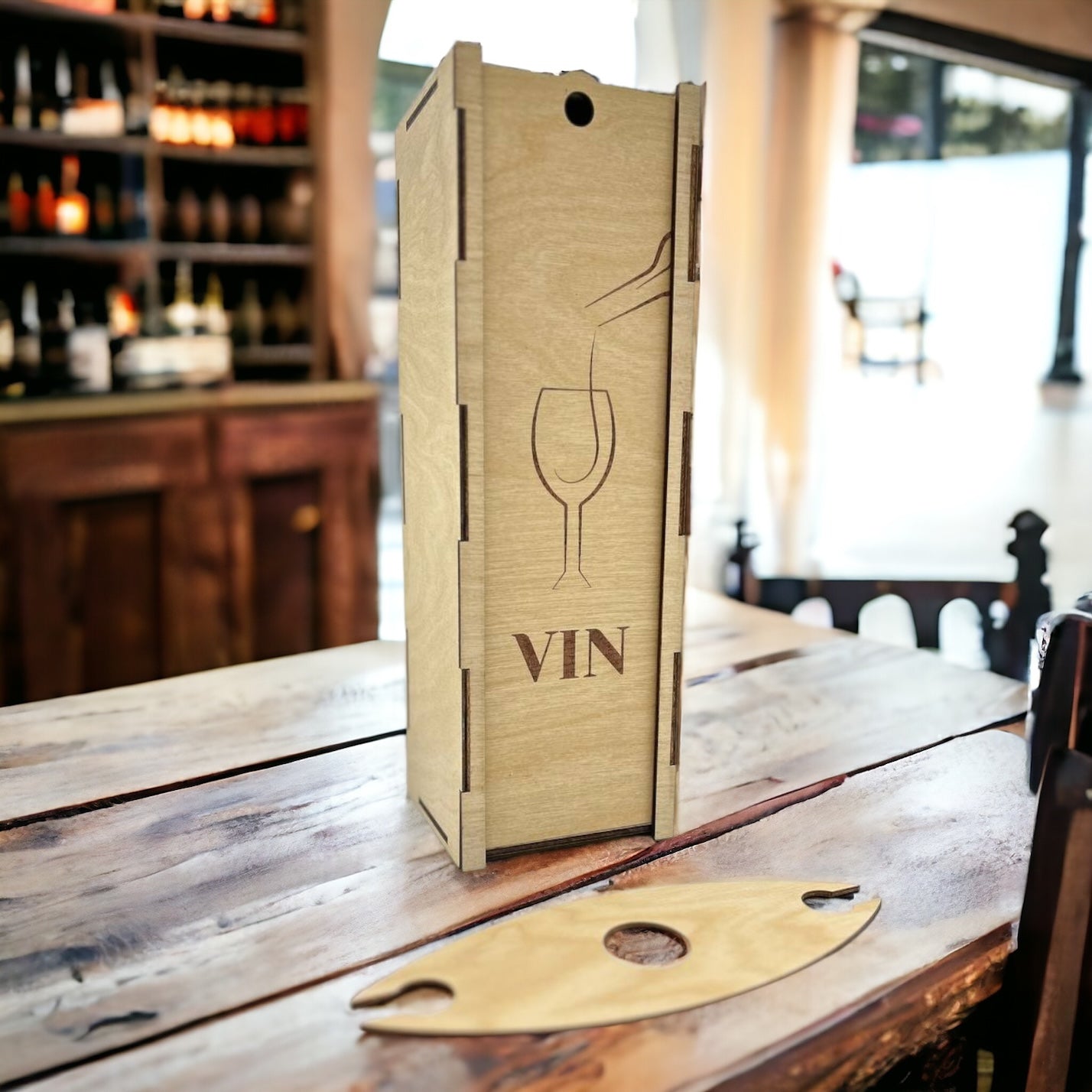 "Glass" light wooden wine box