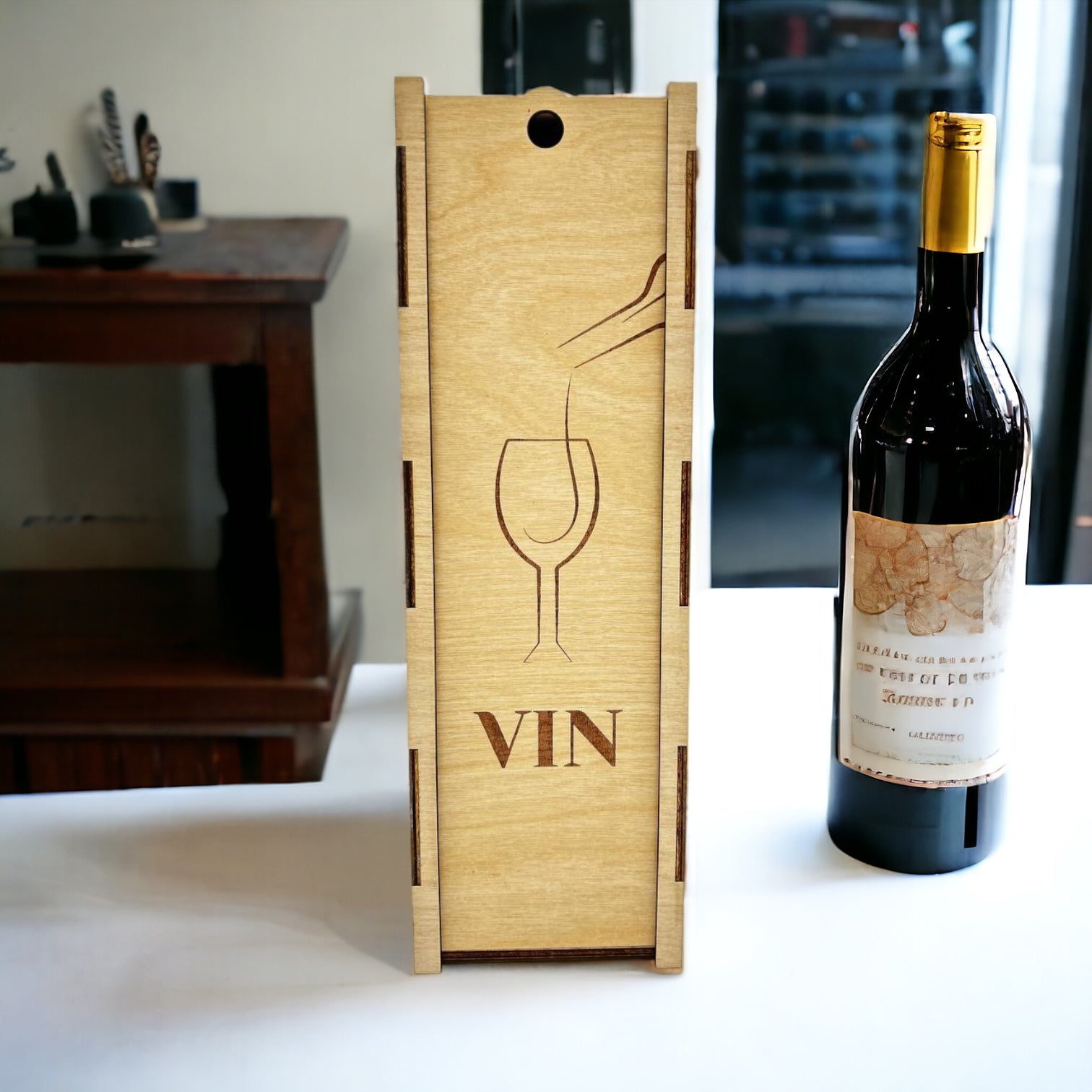 "Glass" light wooden wine box