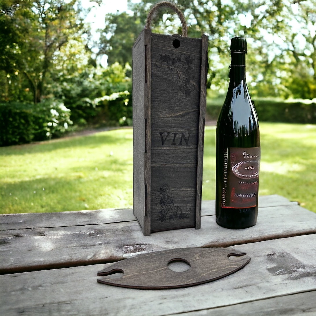 Wooden wine box with rope "Grape"