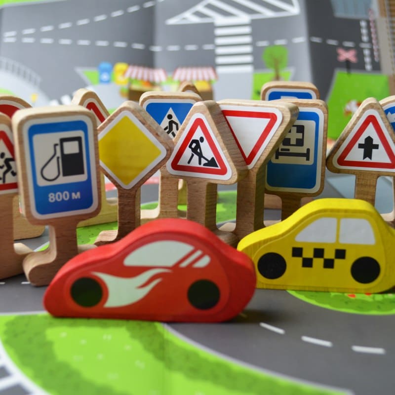Set de jeu Panneaux routiers 18 pièces