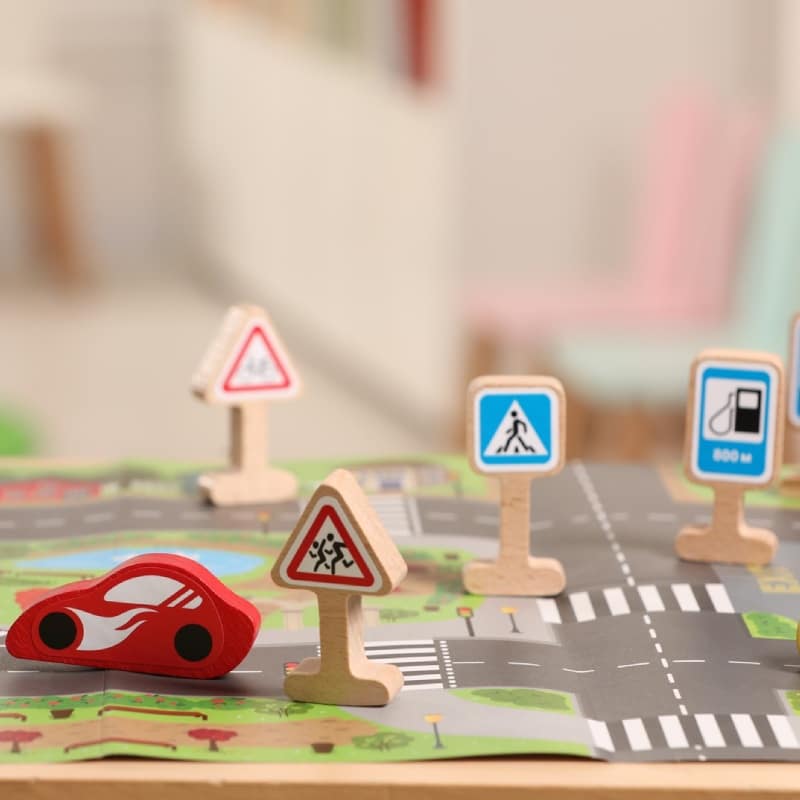 Set de jeu Panneaux routiers 18 pièces