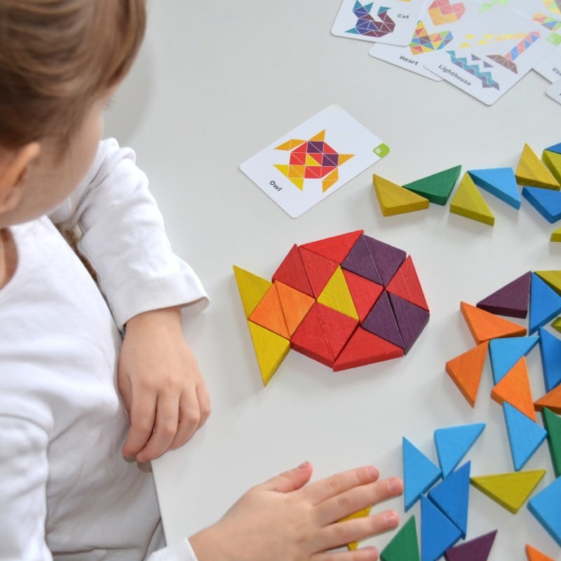 Mosaïque en bois TRIANGLES 64 pièces